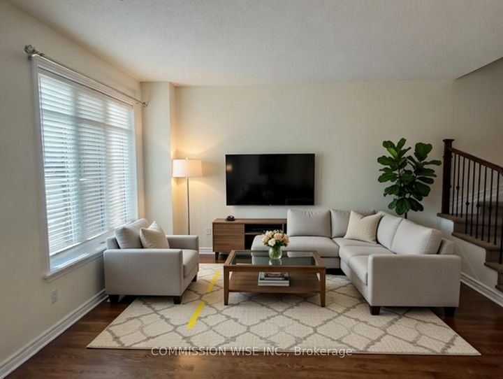 Photo 4 at 18 Madelon Drive, Nepean (Longfields), Ottawa