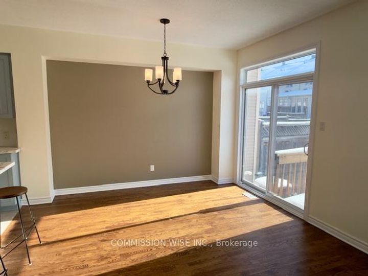 Photo 7 at 18 Madelon Drive, Nepean (Longfields), Ottawa