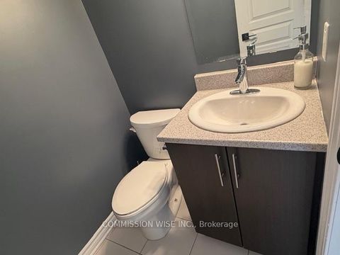 Photo 3 at 18 Madelon Drive, Nepean (Longfields), Ottawa