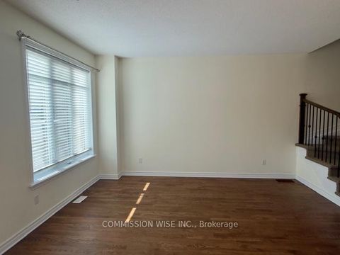 Photo 5 at 18 Madelon Drive, Nepean (Longfields), Ottawa