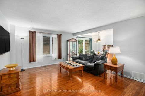 Photo 8 at 270 Mceachern Crescent, Bilberry Creek/Queenswood Heights, Orleans