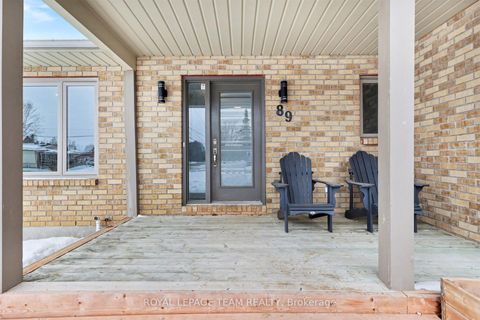 Photo 2 at 89 Queen Charlotte Street, Richmond, Stittsville