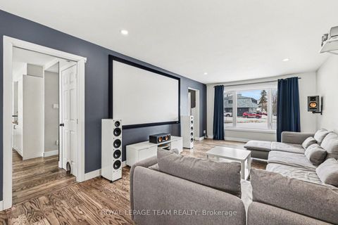 Photo 7 at 89 Queen Charlotte Street, Richmond, Stittsville