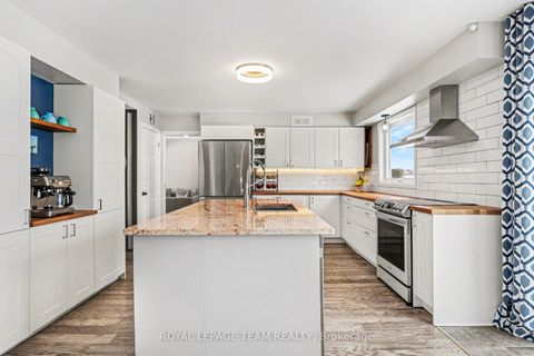 Photo 11 at 89 Queen Charlotte Street, Richmond, Stittsville