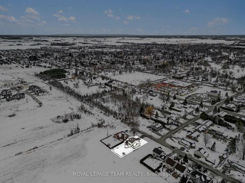 Photo 34 at 89 Queen Charlotte Street, Richmond, Stittsville