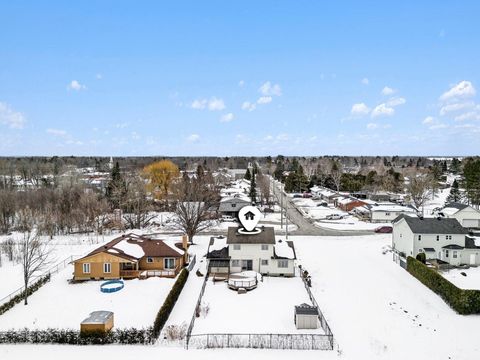 Photo 37 at 89 Queen Charlotte Street, Richmond, Stittsville