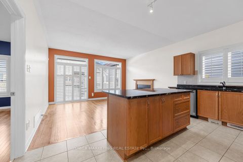 Photo 12 at 192 FELICITY Crescent, Mer Bleue/Bradley Estates/Anderson Park, Orleans