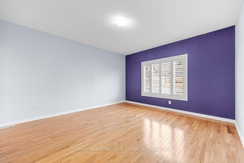 Photo 18 at 192 FELICITY Crescent, Mer Bleue/Bradley Estates/Anderson Park, Orleans