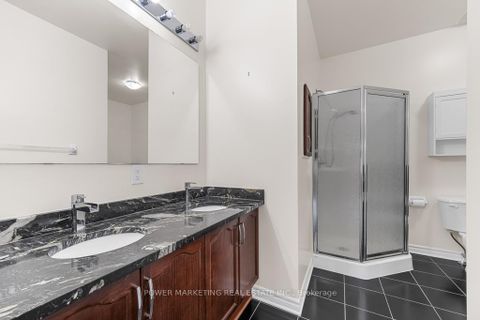 Photo 20 at 192 FELICITY Crescent, Mer Bleue/Bradley Estates/Anderson Park, Orleans