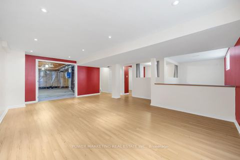 Photo 23 at 192 FELICITY Crescent, Mer Bleue/Bradley Estates/Anderson Park, Orleans