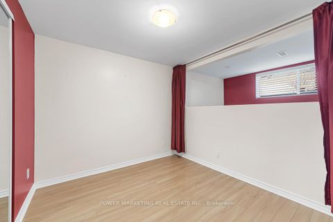 Photo 25 at 192 FELICITY Crescent, Mer Bleue/Bradley Estates/Anderson Park, Orleans