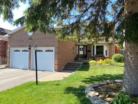 Photo 2 at 182 Palomino Drive, Bridlewood, Kanata
