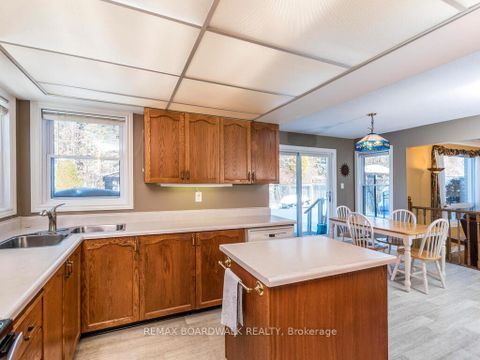 Photo 18 at 182 Palomino Drive, Bridlewood, Kanata