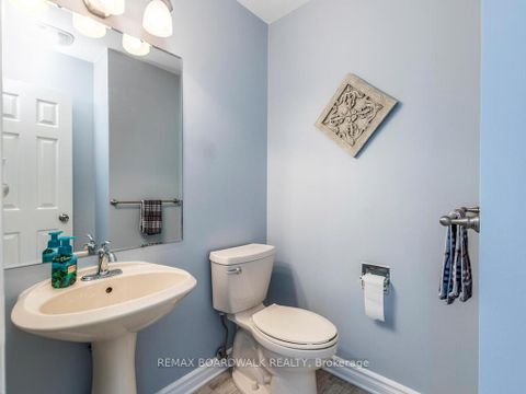 Photo 25 at 182 Palomino Drive, Bridlewood, Kanata