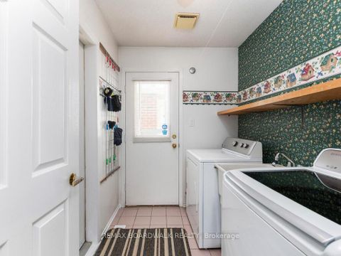 Photo 26 at 182 Palomino Drive, Bridlewood, Kanata