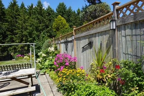 Photo 43 at 182 Palomino Drive, Bridlewood, Kanata