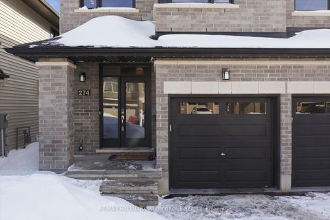 Photo 1 at 274 Shinleaf Crescent, Mer Bleue/Bradley Estates/Anderson Park, Orleans