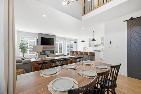 Photo 7 at 274 Shinleaf Crescent, Mer Bleue/Bradley Estates/Anderson Park, Orleans