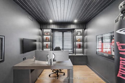 Photo 10 at 274 Shinleaf Crescent, Mer Bleue/Bradley Estates/Anderson Park, Orleans