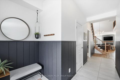 Photo 11 at 274 Shinleaf Crescent, Mer Bleue/Bradley Estates/Anderson Park, Orleans