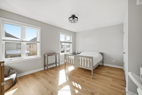 Photo 19 at 274 Shinleaf Crescent, Mer Bleue/Bradley Estates/Anderson Park, Orleans