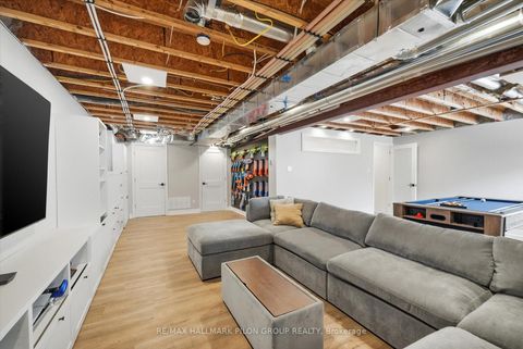 Photo 24 at 274 Shinleaf Crescent, Mer Bleue/Bradley Estates/Anderson Park, Orleans