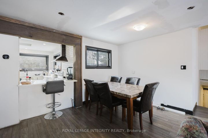 Photo 10 at 1197 Deer Park Road, Nepean (City View/Skyline/Fisher Heights/Parkwood Hills), Ottawa