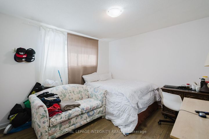 Photo 18 at 1197 Deer Park Road, Nepean (City View/Skyline/Fisher Heights/Parkwood Hills), Ottawa