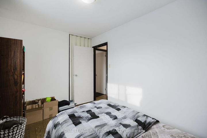 Photo 21 at 1197 Deer Park Road, Nepean (City View/Skyline/Fisher Heights/Parkwood Hills), Ottawa