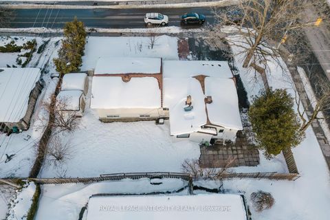 Photo 2 at 1197 Deer Park Road, Nepean (City View/Skyline/Fisher Heights/Parkwood Hills), Ottawa