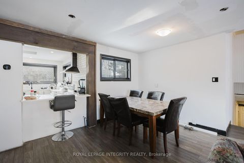 Photo 10 at 1197 Deer Park Road, Nepean (City View/Skyline/Fisher Heights/Parkwood Hills), Ottawa