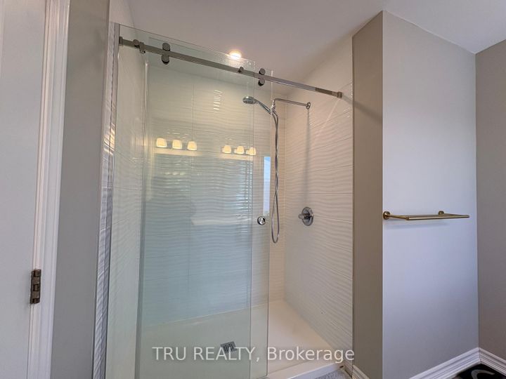 Photo 35 at 34 Coppermine Street, Nepean (Heritage Park), Ottawa