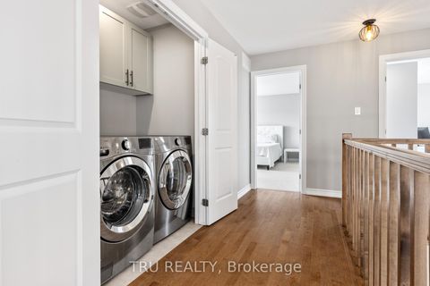 Photo 17 at 34 Coppermine Street, Nepean (Heritage Park), Ottawa