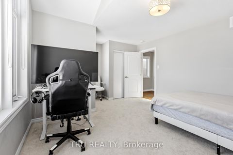 Photo 20 at 34 Coppermine Street, Nepean (Heritage Park), Ottawa