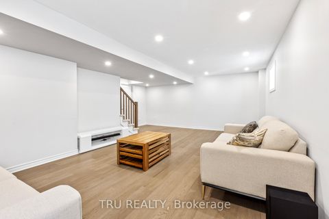 Photo 30 at 34 Coppermine Street, Nepean (Heritage Park), Ottawa