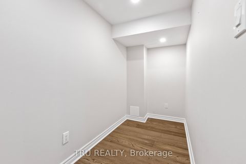 Photo 31 at 34 Coppermine Street, Nepean (Heritage Park), Ottawa