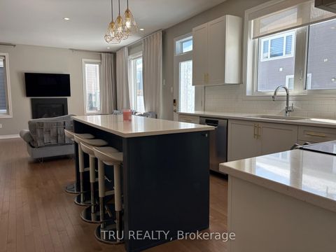 Photo 36 at 34 Coppermine Street, Nepean (Heritage Park), Ottawa