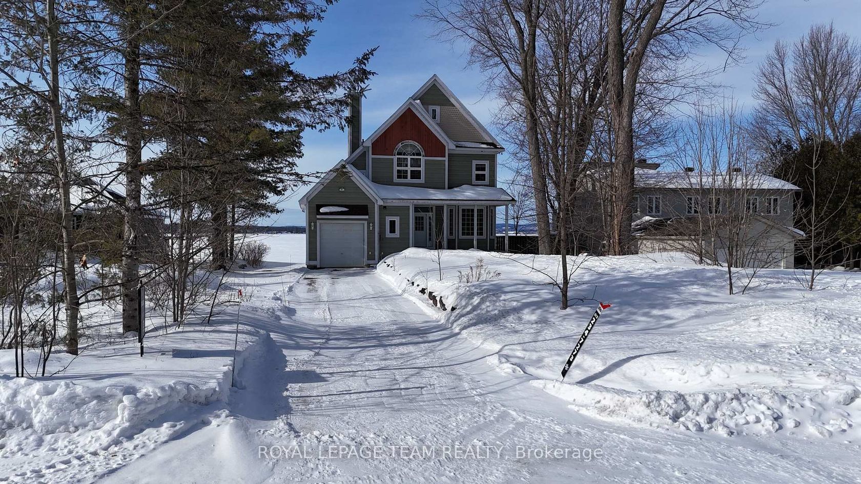4310 Armitage Avenue, Dunrobin Shores, Constance Bay 2