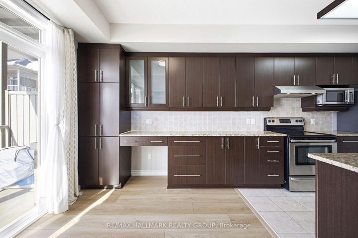 Photo 13 at C - 170 Hornchurch Lane, Nepean (Longfields), Ottawa