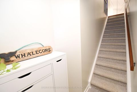 Photo 8 at 6750 B Jeanne Darc Boulevard N, Convent Glen North, Orleans