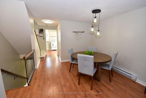 Photo 13 at 6750 B Jeanne Darc Boulevard N, Convent Glen North, Orleans