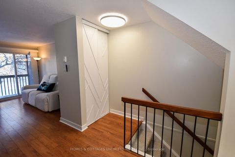 Photo 15 at 6750 B Jeanne Darc Boulevard N, Convent Glen North, Orleans