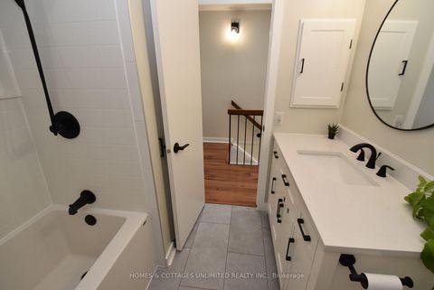 Photo 25 at 6750 B Jeanne Darc Boulevard N, Convent Glen North, Orleans