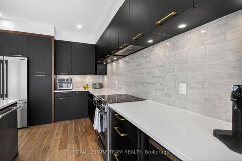 Photo 4 at 988 Beckton Heights, Stittsville (South), Stittsville