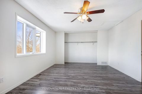 Photo 12 at 330 Fairbrooke Court, Arnprior