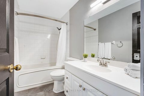 Photo 14 at 330 Fairbrooke Court, Arnprior