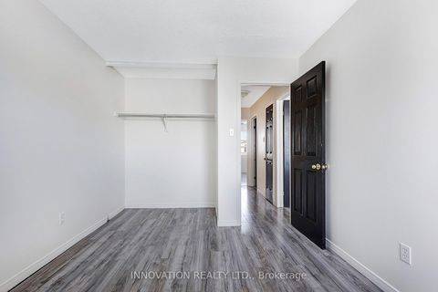 Photo 18 at 330 Fairbrooke Court, Arnprior