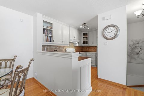 Photo 10 at 102 - 1765 Cabaret Lane, Fallingbrook/Pineridge, Orleans