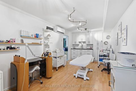 Photo 16 at 102 - 1765 Cabaret Lane, Fallingbrook/Pineridge, Orleans