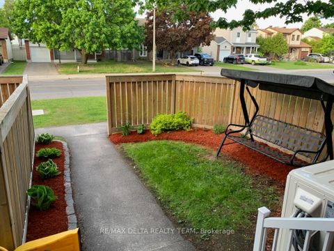 Photo 20 at 102 - 1765 Cabaret Lane, Fallingbrook/Pineridge, Orleans